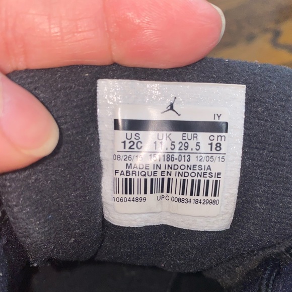 Jordan 12 Retro BP - Picture 2 of 6